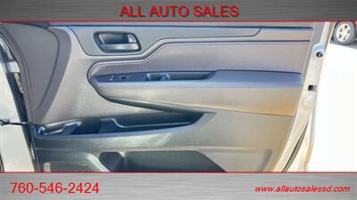 2019 Honda Odyssey EX   - Photo 36 - Escondido, CA 92029
