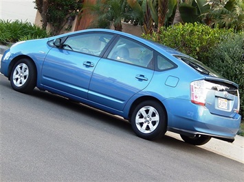 2008 Toyota Prius Package 6   - Photo 9 - San Diego, CA 92126