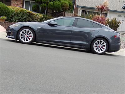 2015 Tesla Model S P90D  