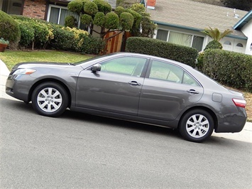 2007 Toyota Camry Hybrid   - Photo 1 - San Diego, CA 92126