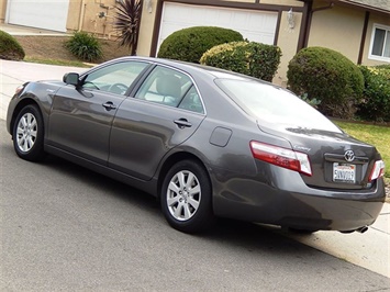 2007 Toyota Camry Hybrid   - Photo 8 - San Diego, CA 92126