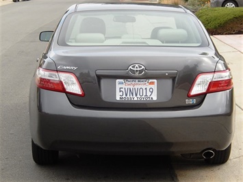 2007 Toyota Camry Hybrid   - Photo 7 - San Diego, CA 92126