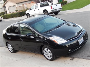 2007 Toyota Prius  Pkg 5 - Photo 4 - San Diego, CA 92126