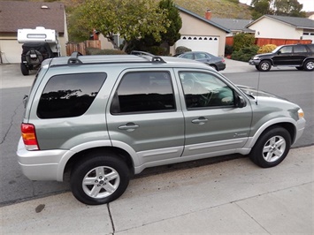 2005 Ford Escape Hybrid   - Photo 5 - San Diego, CA 92126