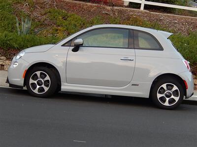 2017 FIAT 500  EV - Photo 1 - San Diego, CA 92126