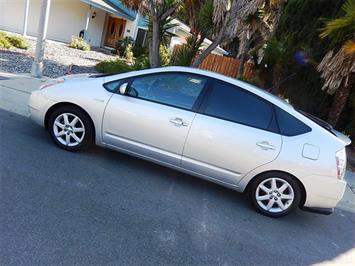 2007 Toyota Prius Touring   - Photo 8 - San Diego, CA 92126