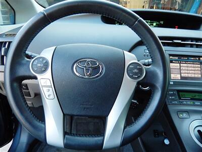 2010 Toyota Prius IV   - Photo 11 - San Diego, CA 92126