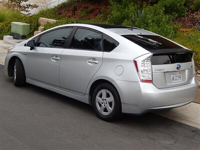 2010 Toyota Prius IV   - Photo 8 - San Diego, CA 92126