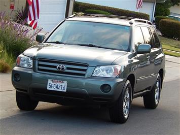 2004 Toyota Highlander   - Photo 4 - San Diego, CA 92126