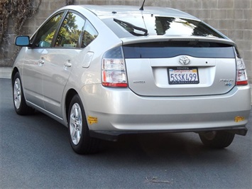 2005 Toyota Prius Package  6   - Photo 6 - San Diego, CA 92126