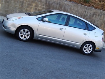 2005 Toyota Prius Package  6   - Photo 3 - San Diego, CA 92126