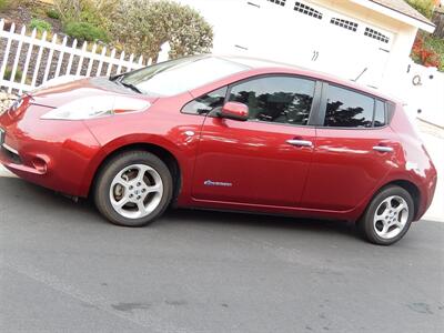 2011 Nissan Leaf SL   - Photo 2 - San Diego, CA 92126