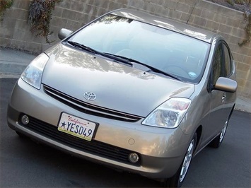 2005 Toyota Prius Package 5   - Photo 3 - San Diego, CA 92126