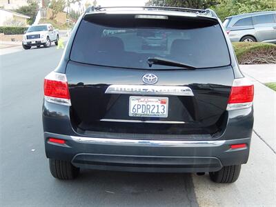 2011 Toyota Highlander Limited   - Photo 11 - San Diego, CA 92126