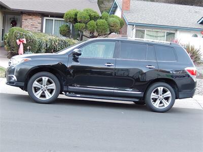 2011 Toyota Highlander Limited   - Photo 15 - San Diego, CA 92126