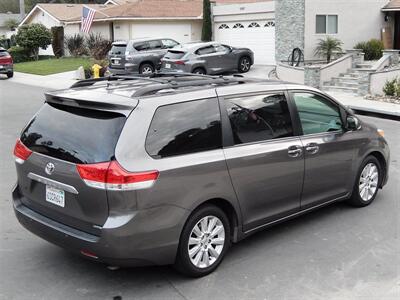 2011 Toyota Sienna Limited 7-Passenger   - Photo 5 - San Diego, CA 92126