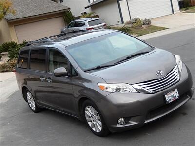 2011 Toyota Sienna Limited 7-Passenger   - Photo 12 - San Diego, CA 92126