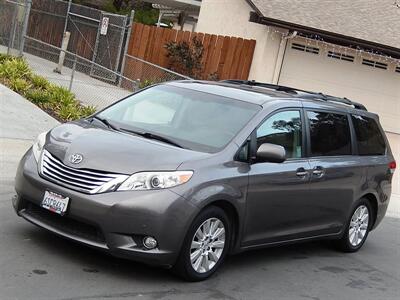 2011 Toyota Sienna Limited 7-Passenger   - Photo 8 - San Diego, CA 92126