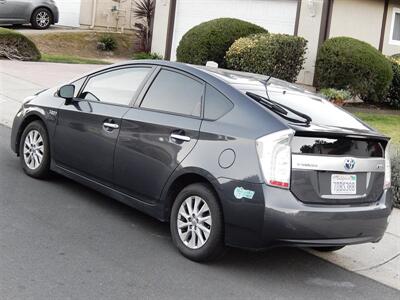 2013 Toyota Prius Plug-in Hybrid   - Photo 8 - San Diego, CA 92126