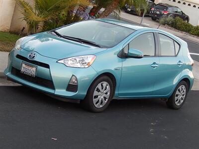 2013 Toyota Prius c Three   - Photo 2 - San Diego, CA 92126