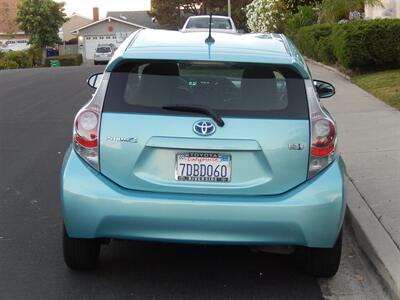 2013 Toyota Prius c Three   - Photo 7 - San Diego, CA 92126