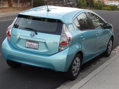 2013 Toyota Prius c Three   - Photo 6 - San Diego, CA 92126