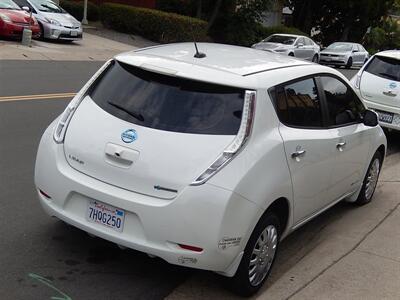 2015 Nissan LEAF S   - Photo 6 - San Diego, CA 92126