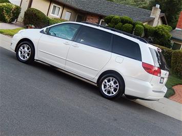 2005 Toyota Sienna XLE 7 Passenger   - Photo 9 - San Diego, CA 92126