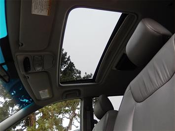 2005 Toyota Sienna XLE 7 Passenger   - Photo 25 - San Diego, CA 92126