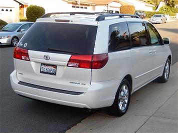 2005 Toyota Sienna XLE 7 Passenger   - Photo 6 - San Diego, CA 92126