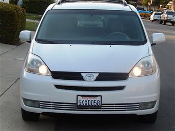 2005 Toyota Sienna XLE 7 Passenger   - Photo 3 - San Diego, CA 92126