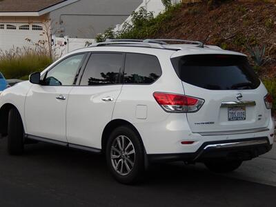 2014 Nissan Pathfinder SV   - Photo 8 - San Diego, CA 92126