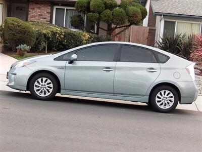 2013 Toyota Prius Plug-in Hybrid   - Photo 1 - San Diego, CA 92126