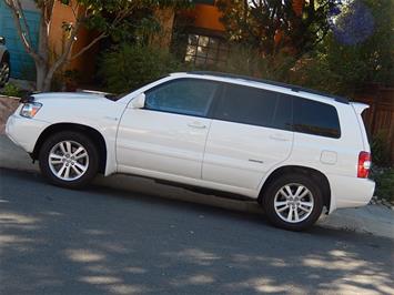 2006 Toyota Highlander Hybrid Limited AWD NAV + DVD   - Photo 4 - San Diego, CA 92126