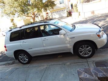 2006 Toyota Highlander Hybrid Limited AWD NAV + DVD   - Photo 9 - San Diego, CA 92126