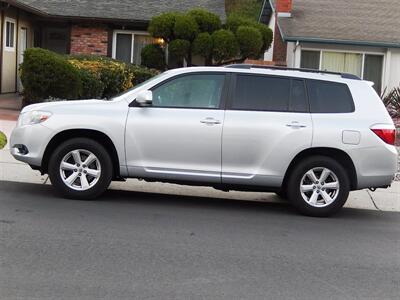 2010 Toyota Highlander   - Photo 1 - San Diego, CA 92126