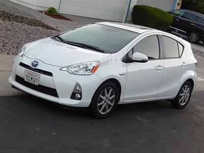 2013 Toyota Prius c Four   - Photo 2 - San Diego, CA 92126