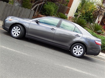 2007 Toyota Camry Hybrid   - Photo 8 - San Diego, CA 92126