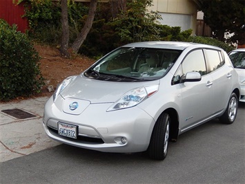 2012 Nissan Leaf SL   - Photo 2 - San Diego, CA 92126