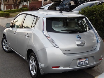 2012 Nissan Leaf SL   - Photo 7 - San Diego, CA 92126