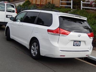 2014 Toyota Sienna LE 8-Passenger   - Photo 7 - San Diego, CA 92126