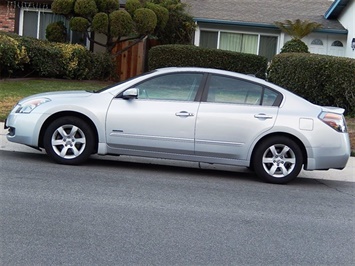 2008 Nissan Altima Hybrid   - Photo 1 - San Diego, CA 92126