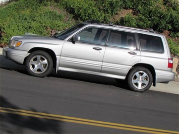 2001 Subaru Forester S   - Photo 1 - San Diego, CA 92126