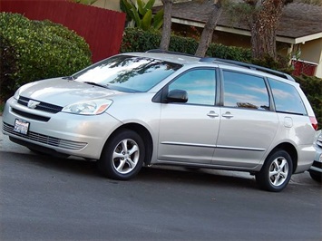 2005 Toyota Sienna LE 7 Passenger   - Photo 2 - San Diego, CA 92126