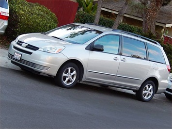 2005 Toyota Sienna LE 7 Passenger   - Photo 32 - San Diego, CA 92126