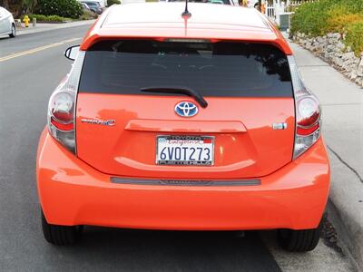 2012 Toyota Prius c Four   - Photo 6 - San Diego, CA 92126