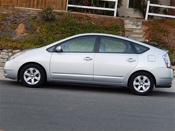 2008 Toyota Prius  Pkg 6 - Photo 1 - San Diego, CA 92126