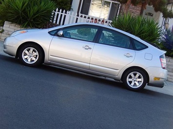 2005 Toyota Prius   - Photo 1 - San Diego, CA 92126