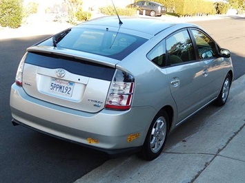 2005 Toyota Prius   - Photo 13 - San Diego, CA 92126