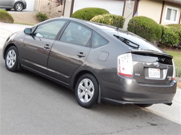 2009 Toyota Prius Standard   - Photo 8 - San Diego, CA 92126